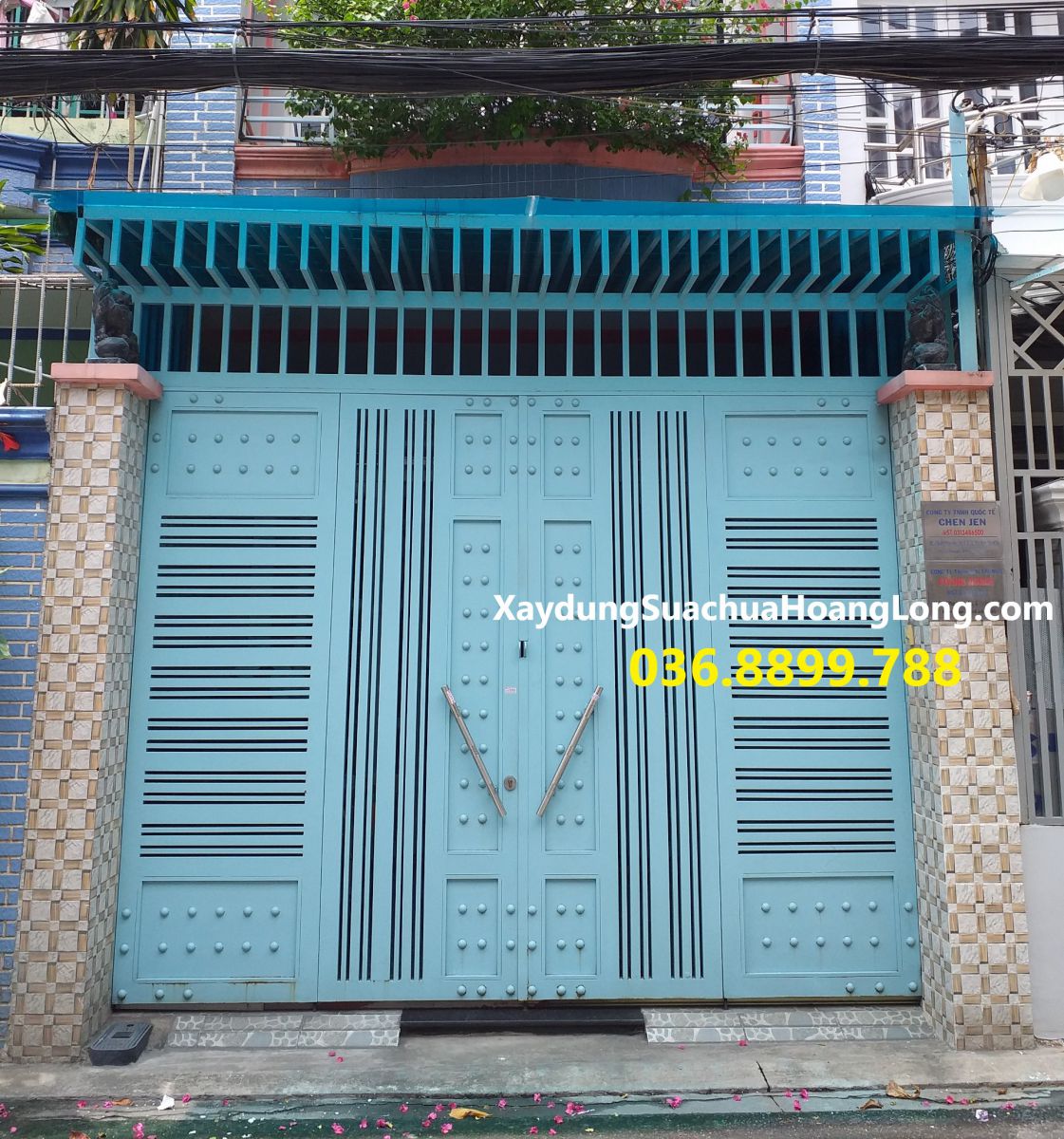 Mẫu cửa cổng khóa vân tay mới nhất
