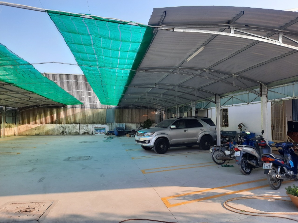 Thi công bãi giữ xe