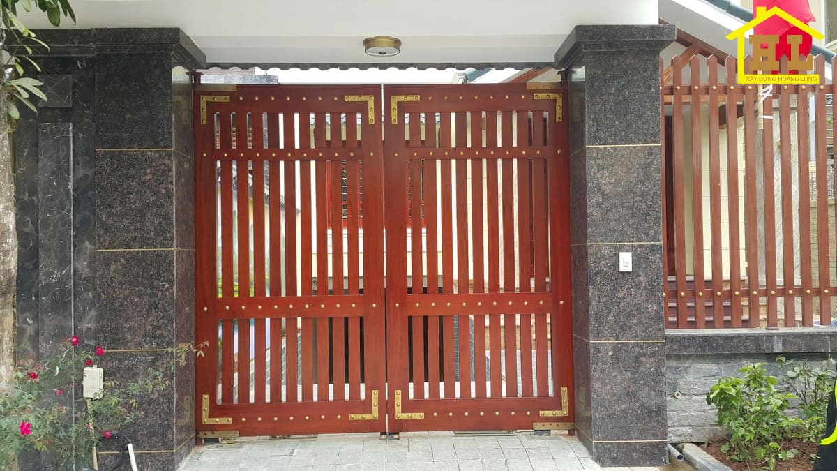 Báo giá làm cửa cổng sắt đẹp giá rẻ ở Cần Giuộc