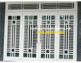 Cửa sắt 04