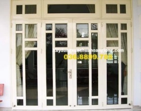 Cửa sắt pano 4 cánh 