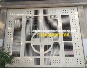 Cửa cổng sắt hạ tiết đơn giản